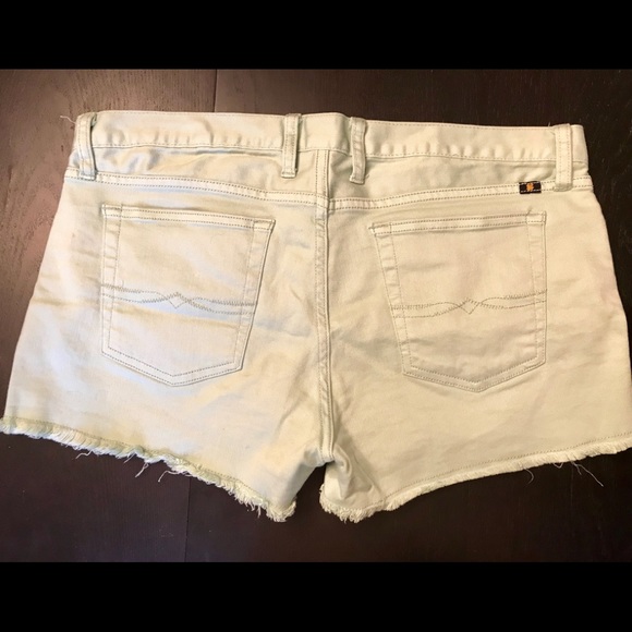 Lucky Brand jean shorts - Riley style - Picture 3 of 5